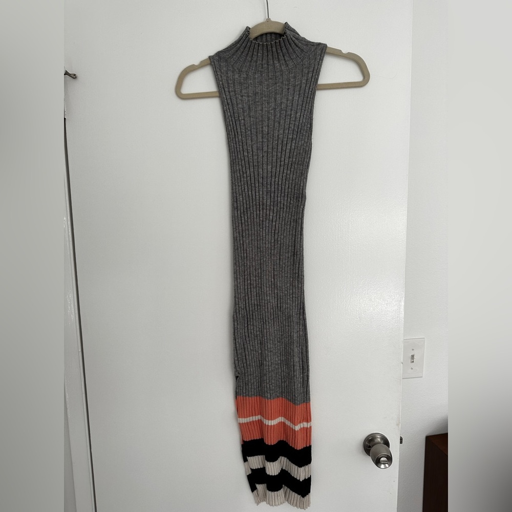Obey dress